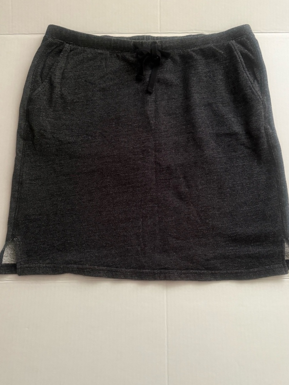 Roots Gray Heather Knit Skirt with Drawstring